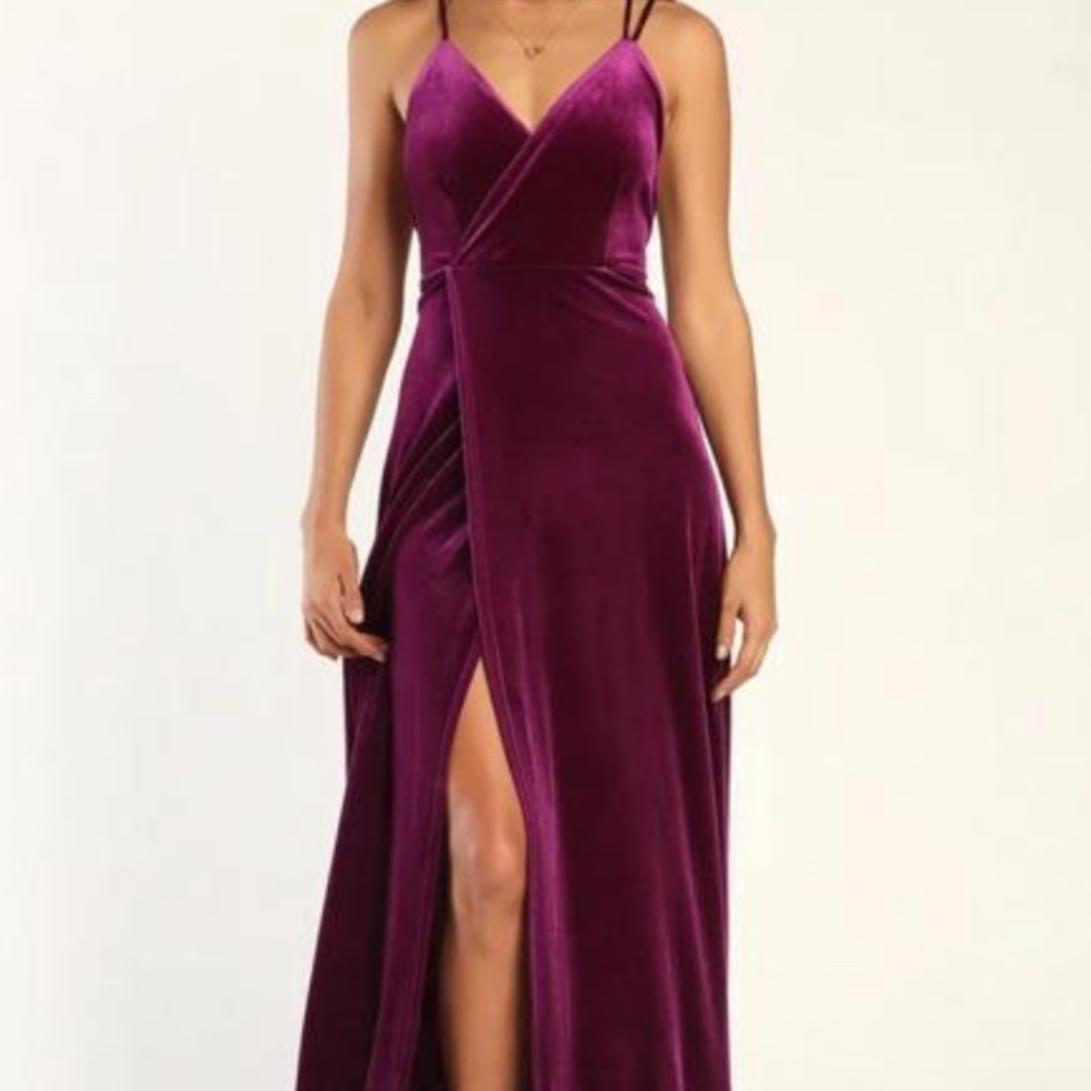 NWT LULU’S purple velvet wrap dress